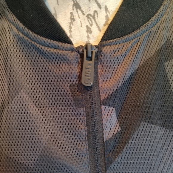 Black/Gray Camo Large CSG Bomber Jacket! - Picture 5 of 10